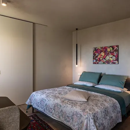 Casa Mustiola بيت ضيافة 3*