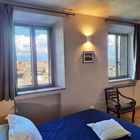 Casa Mustiola بيت ضيافة